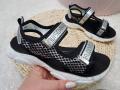 Sandałki dziecięce 32-37 dla dziewczynki czarno srebrne INGA.jpg