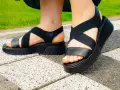 Modne sandały damskie na platformie 36-41 WERONIKA czarne