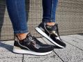 Sportowe buty damskie KAJA 36-41 czarne z dodatkiem złotego
