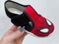 Kapcie-dla-chlopca-Spider-Man-skorzana-wkladka