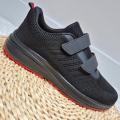 Klasyczne-Buty-Sportowe-Meskie-Czarne-MICHAŁ-Na-Dwa-Rzepy