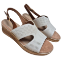 Miekkie-Sandaly-Damskie-Na-Koturnie-IDA-Bezowe