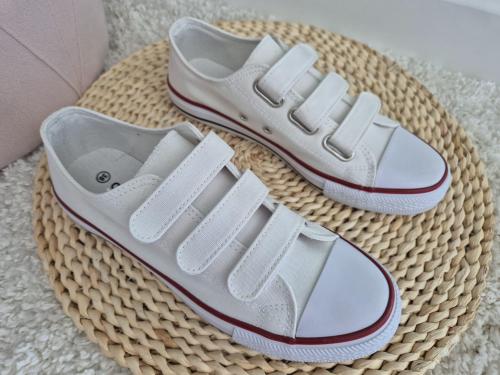 Trampki-Uniwersalne-Biale-Na-Trzy-Rzepy-Obuwie-Sportowe