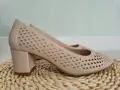 Czolenka-Damskie-Bezowe-Azurowe-Szerokie