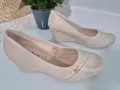 Buty-Damskie-Bezowe-Na-Koturnie-Eleganckie-Wygodne