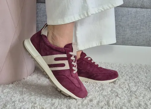 Buty-Sportowe-Damskie-Sneakersy-Zamszowe-Burgund