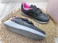Lekkie-Buty-Sportowe-Dla-Dziewczynki-Szare-Na-Dwa-Rzepy