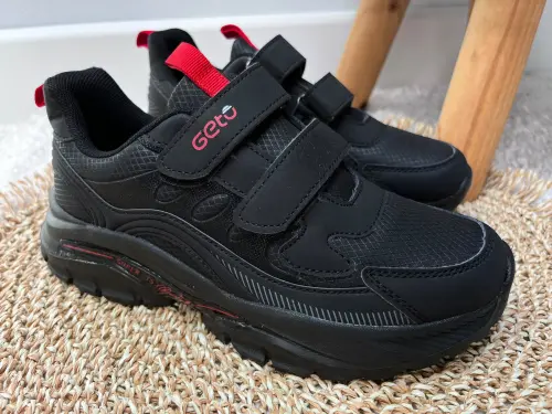 Lekkie-Buty-Sportowe-Dla-Chlopca-Czarne-Na-Dwa-Rzepy-Gelteo