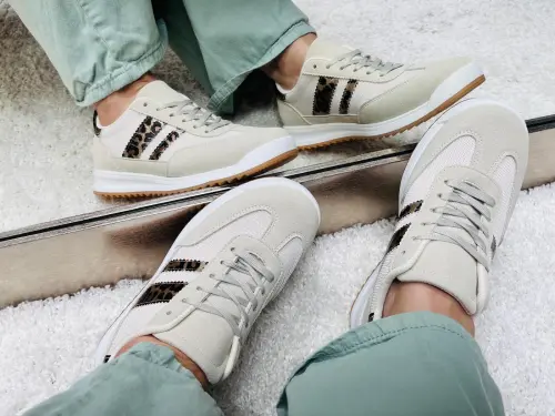 Damskie-Buty-Sportowe-Sneakersy-Bezowe-Z-Motywem-Panterki