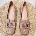 Eleganckie-Polbuty-Damskie-Skorzane-bezowe-Lakierowane