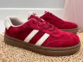 Modne-Buty-Sportowe-Damskie-Ze-Skóry-Naturalnej-Czerwone-Na-Platformie