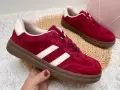 Modne-Buty-Sportowe-Damskie-Ze-Skóry-Naturalnej-Czerwone-Na-Platformie