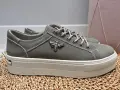 Skorzane-Buty-Damskie-Na-Grubej-Podeszwie-Z-Ozdoba-Szare