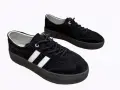 Czarne-Zamszowe-Sneakersy-Damskie-Skora-Naturalna-Z-Bialymi-Dodatkami