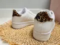 Klasyczne-Buty-Sportowe-Damskie-Sneakersy-Biale-Z-Dodatkiem-Panterki