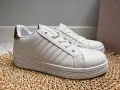 Klasyczne-Buty-Sportowe-Damskie-Sneakersy-Biale-Z-Dodatkiem-Panterki