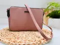 Minimalistyczna-Torebka-Damska-Crossbody-Bezowa-Prostokatna