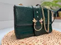 Elegancka-Torebka-Damska-Crossbody-Zielona-Z-Motywem-Jaskolek
