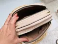 Torebka-Damska-Crossbody-Z-Miekkiego-Materialu-Bezowa-Pikowana