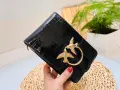 Mala-Torebka-Damska-Crossbody-Pionowa-Czarna-Lakierowana