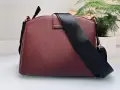 Miekka-Torebka-Damska-Bordowa-Crossbody-Ozdobne-Zapiecie