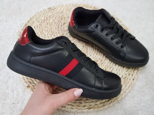 Sportowe buty damskie czarne DARIA
